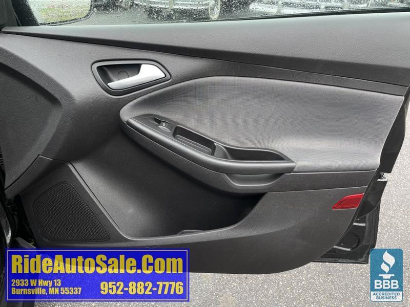 Ford Focus  2014