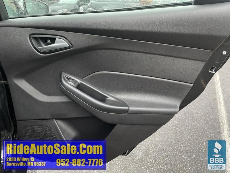 Ford Focus  2014