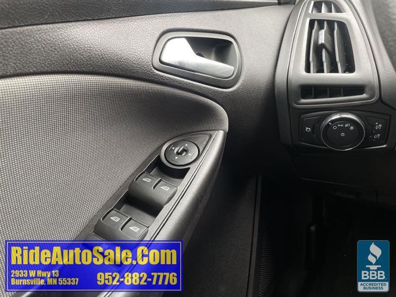 Ford Focus  2014