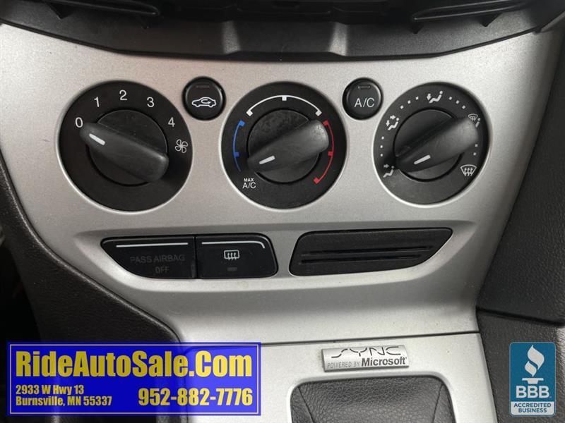 Ford Focus  2014