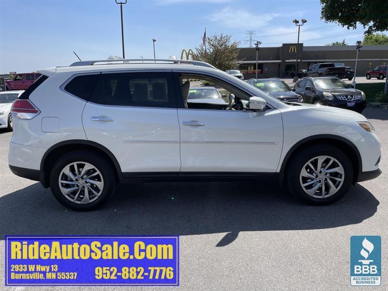 Nissan Rogue  2015