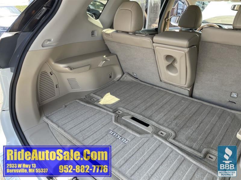 Nissan Rogue  2015