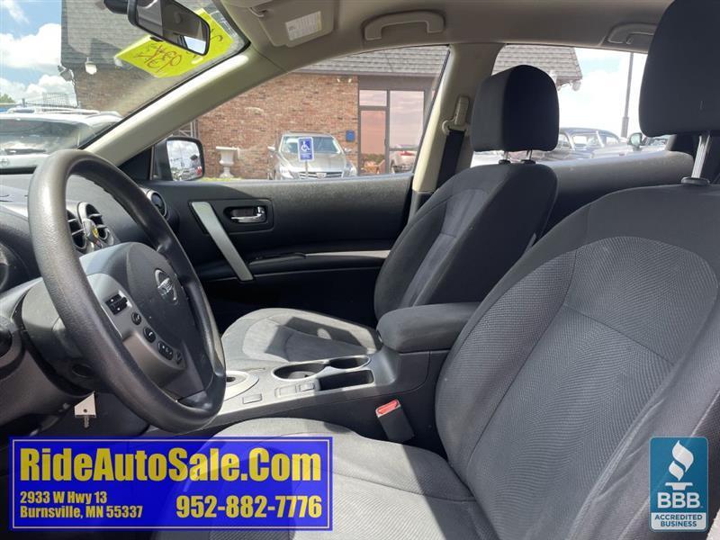 Nissan Rogue Select  2015