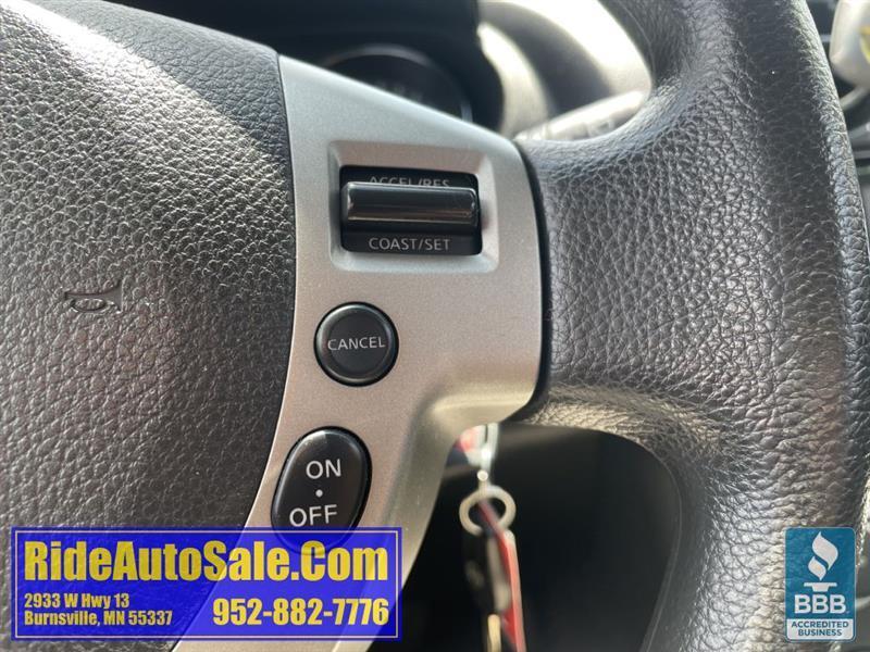 Nissan Rogue Select  2015