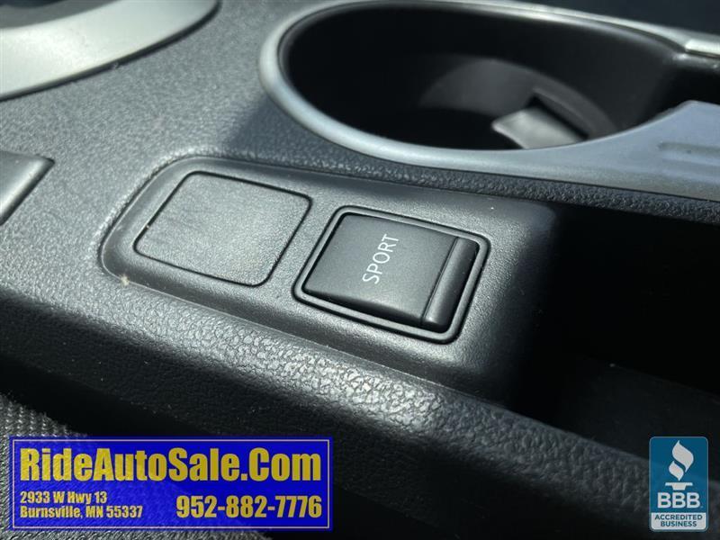 Nissan Rogue Select  2015
