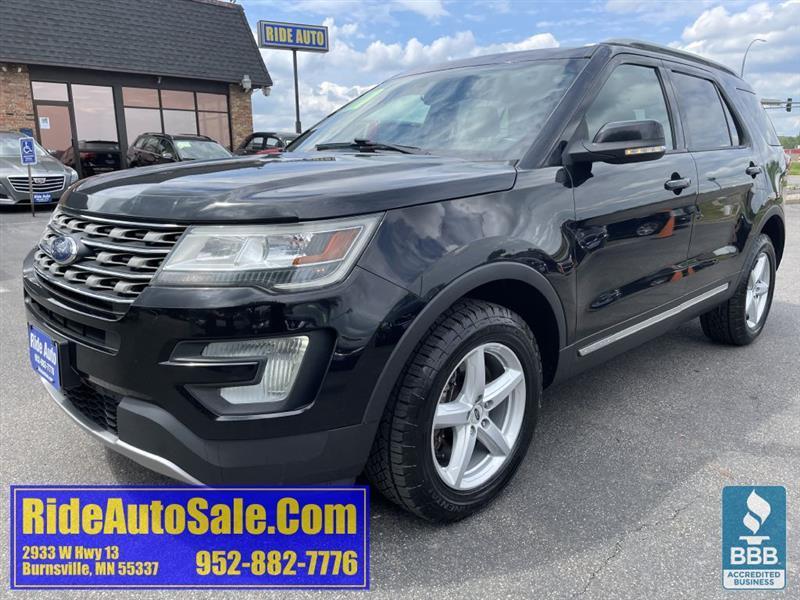 2017 Ford Explorer XLT, 7 Passenger, 4x4, 3.5 V6, clean, runs great!