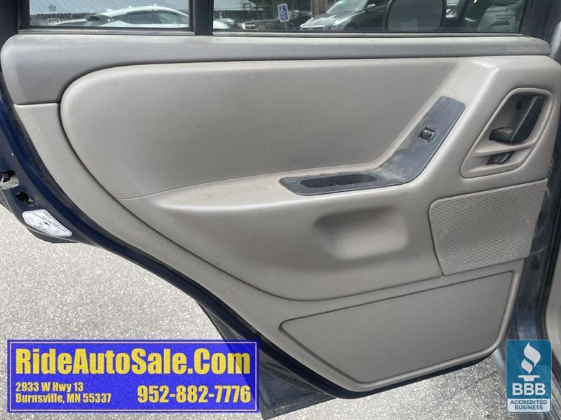 Jeep Grand Cherokee  2003