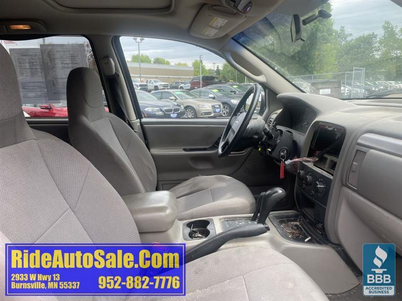 Jeep Grand Cherokee  2003