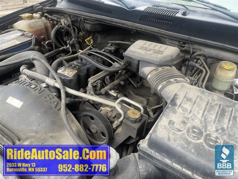 Jeep Grand Cherokee  2003