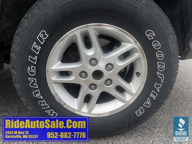 Jeep Grand Cherokee  2003