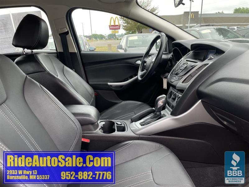 Ford Focus  2014