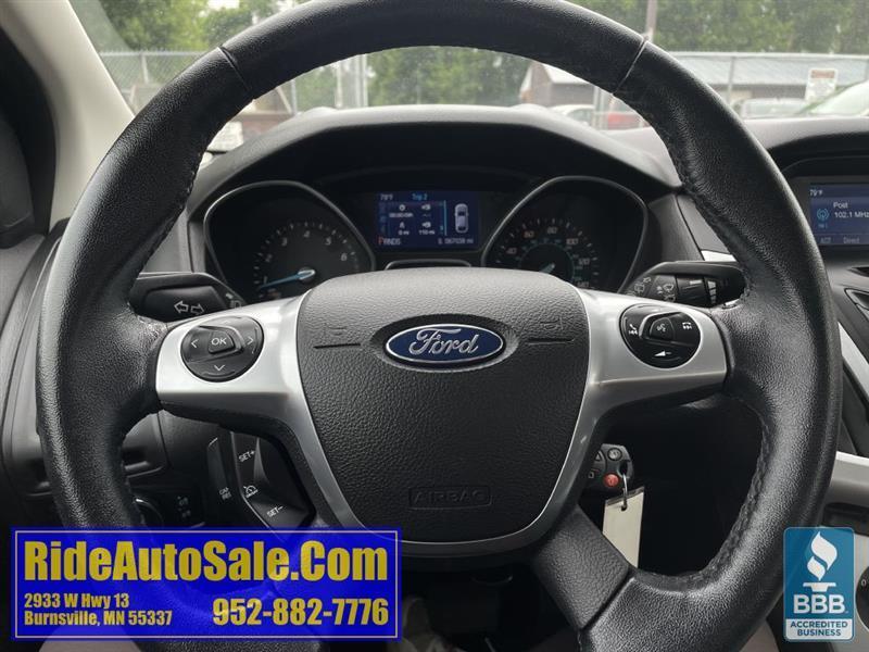 Ford Focus  2014