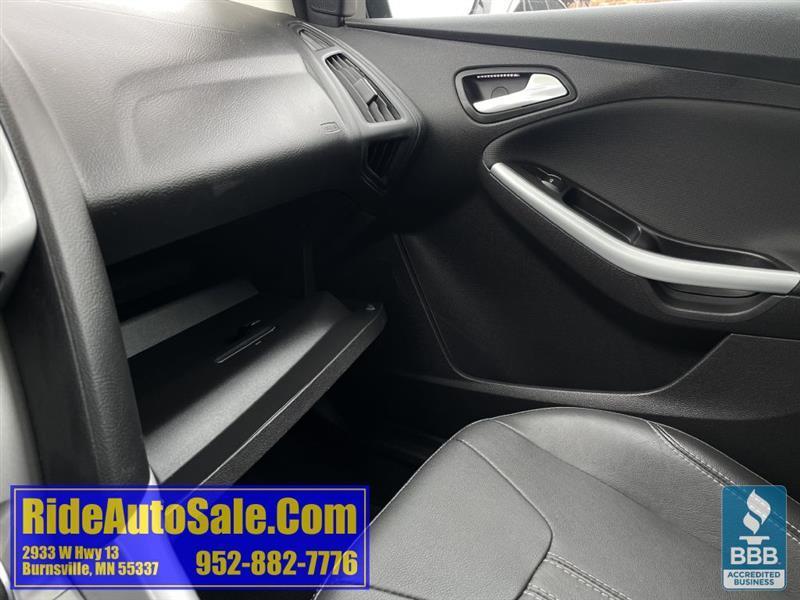 Ford Focus  2014