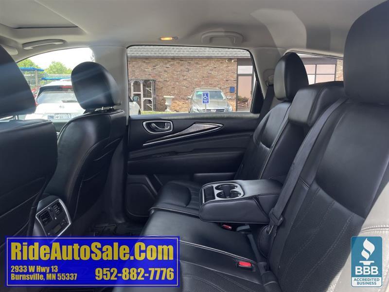 Infiniti JX35  2013