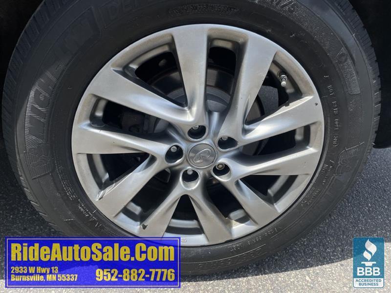 Infiniti JX35  2013