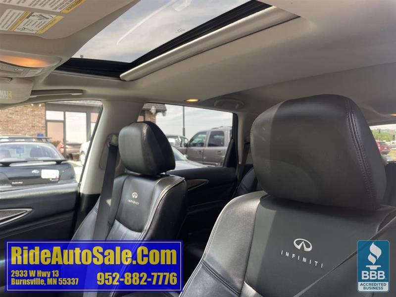 Infiniti JX35  2013