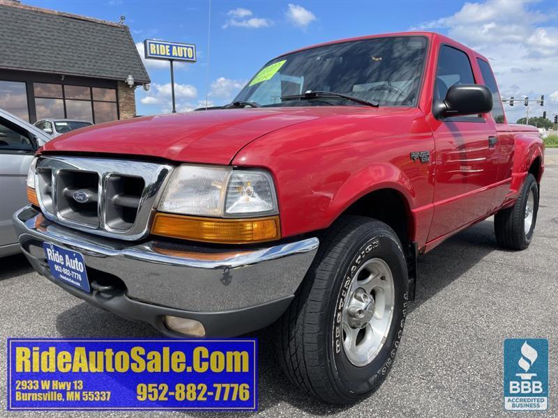 2000 Ford Ranger Super cab, flare side, 4x4, V6, rare 5 speed !