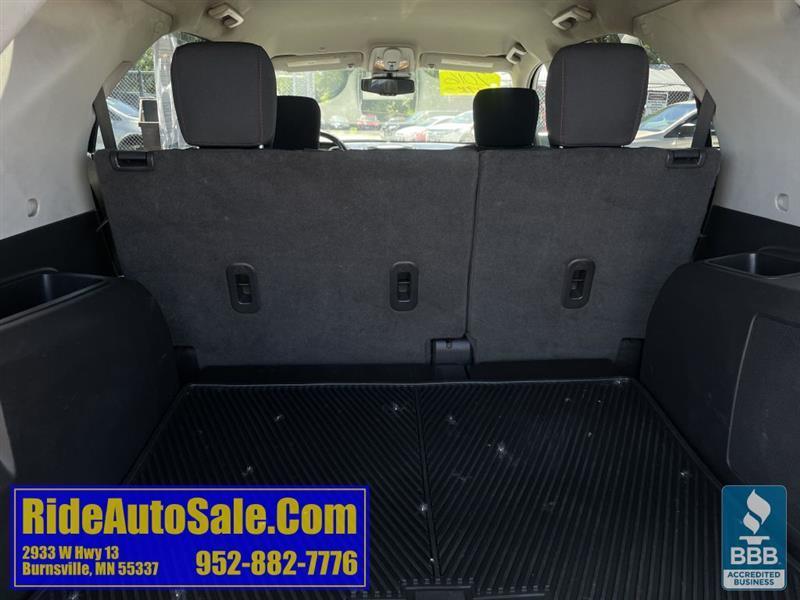 2016 Chevrolet Equinox LT, 5 Passenger, 2.4 4cyl, clean, RUNS GREAT !