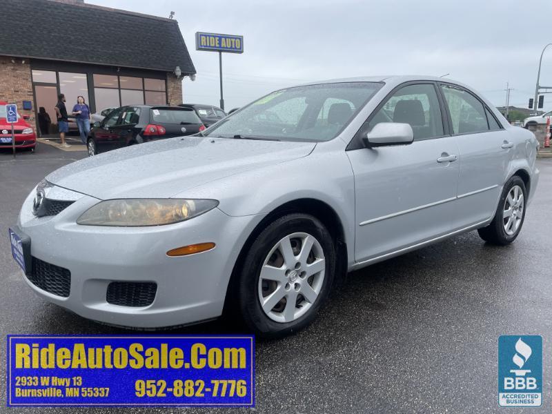 2006 Mazda MAZDA6 i, 4dr sedan, 2.3 4cyl, Auto, clean !