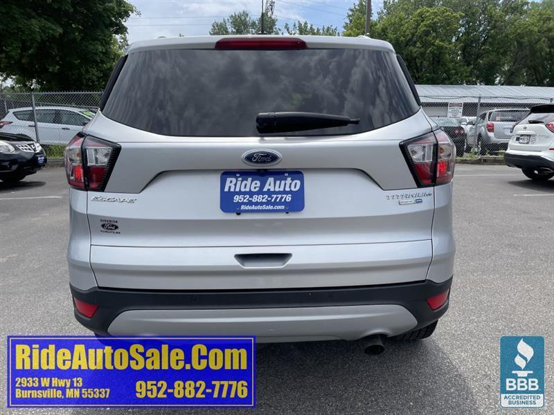 Ford Escape  2017