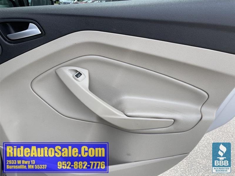 Ford Escape  2017