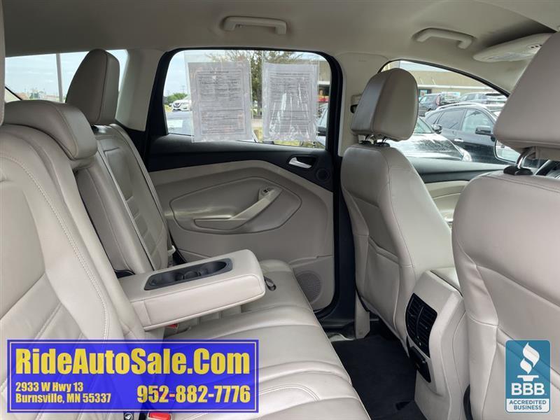 Ford Escape  2017