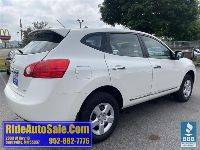 Nissan Rogue  2012