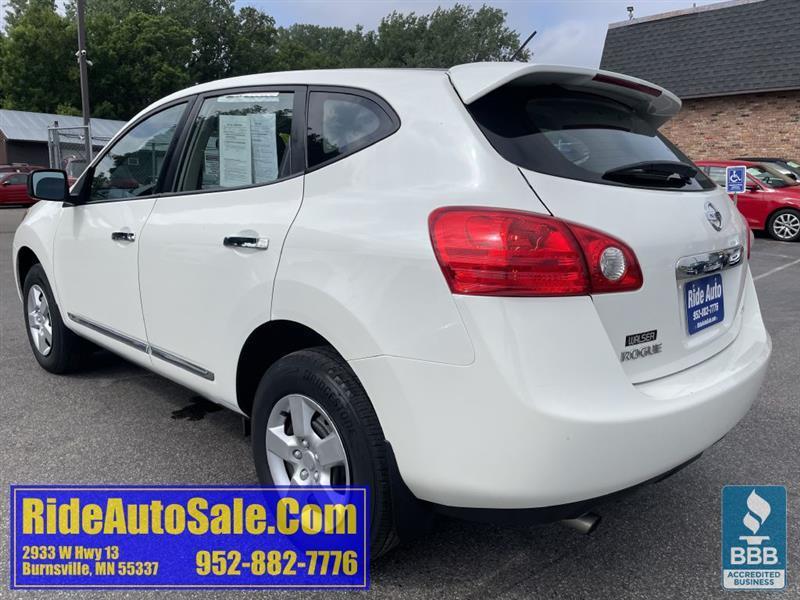Nissan Rogue  2012