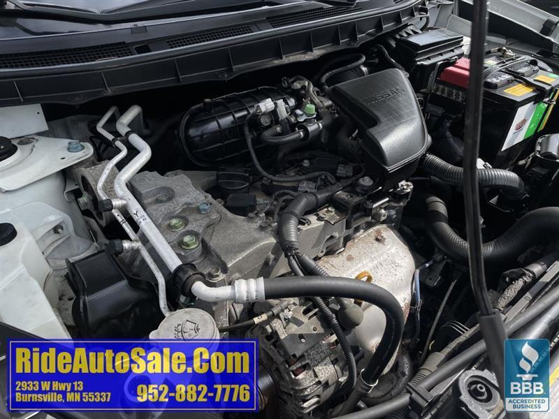 Nissan Rogue  2012