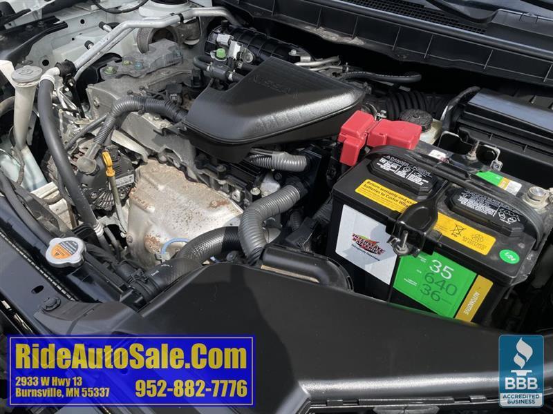 Nissan Rogue  2012