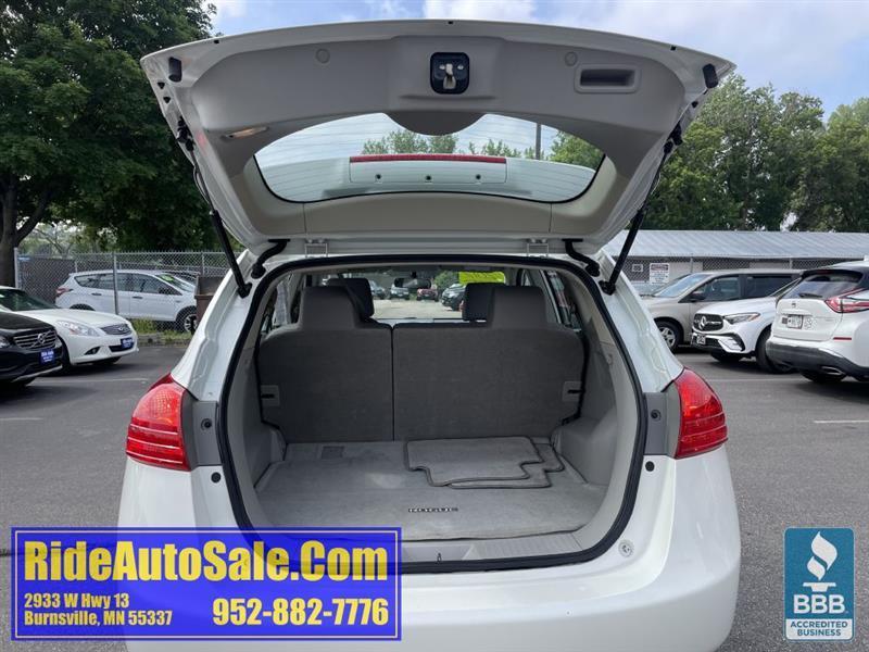 Nissan Rogue  2012