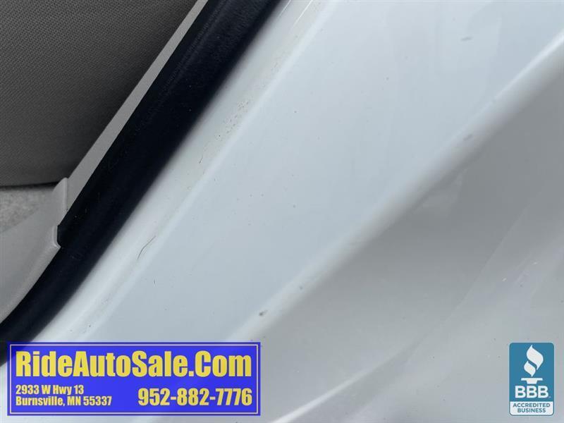 Nissan Rogue  2012