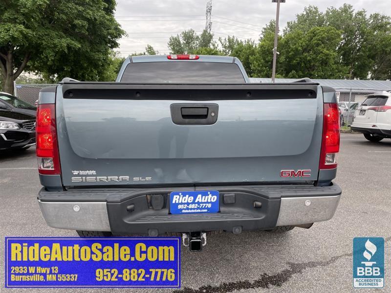 GMC Sierra  2011
