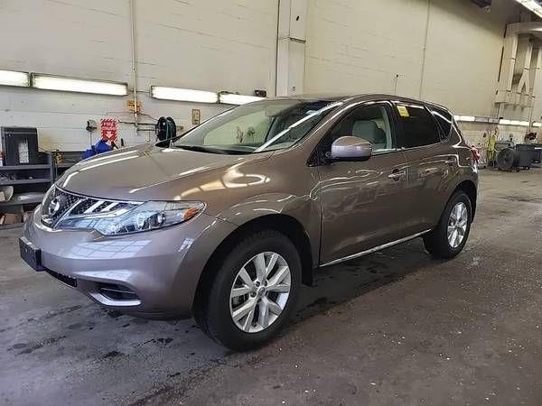 2014 Nissan Murano S, 5 Passenger, Cross Over SUV, 3.5 V6 !