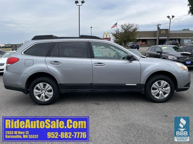 Subaru Outback  2011