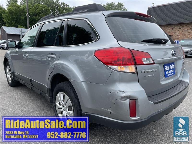 Subaru Outback  2011