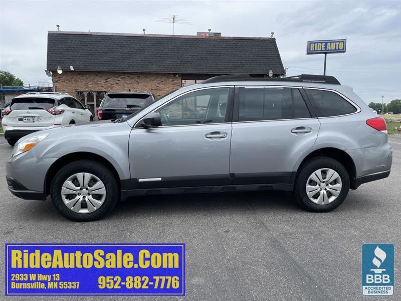 Subaru Outback  2011