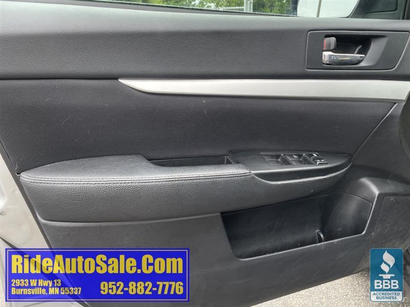 Subaru Outback  2011