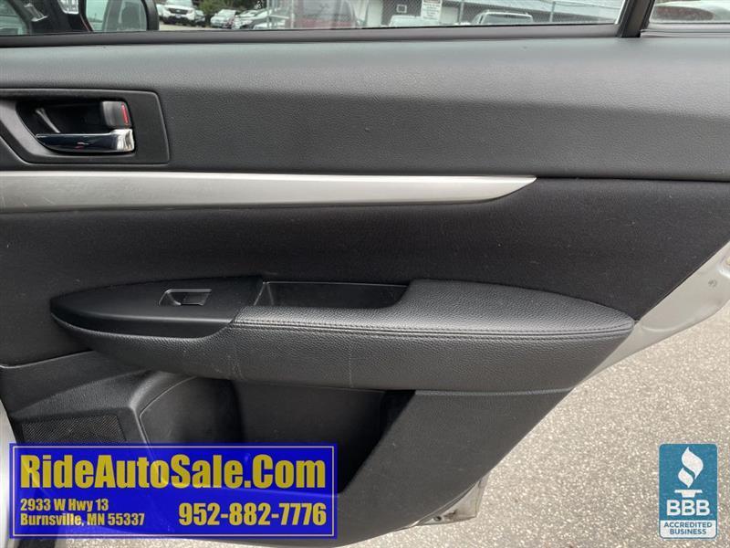 Subaru Outback  2011