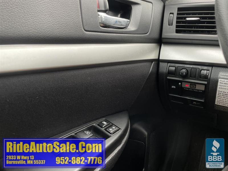 Subaru Outback  2011