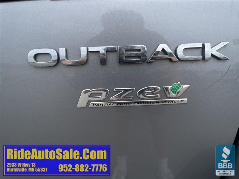 Subaru Outback  2011