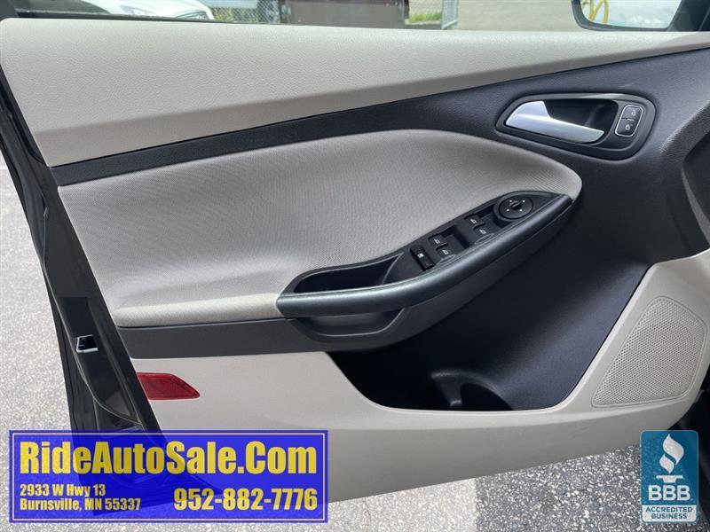Ford Focus  2015