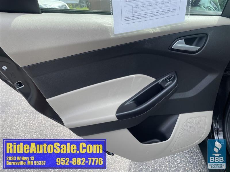 Ford Focus  2015