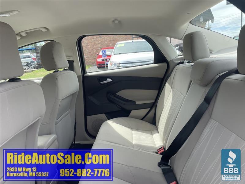 Ford Focus  2015