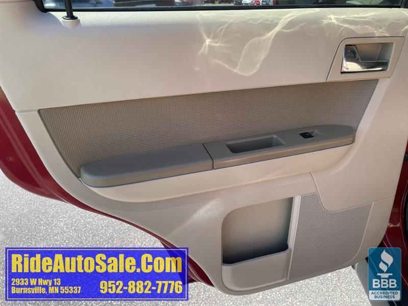 Ford Escape  2011