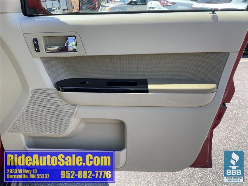Ford Escape  2011