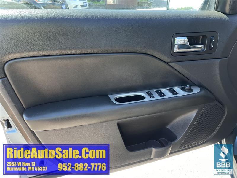 Ford Fusion  2012