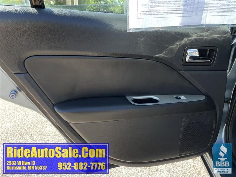 Ford Fusion  2012