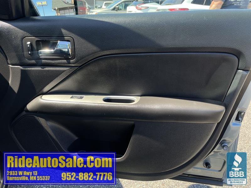 Ford Fusion  2012