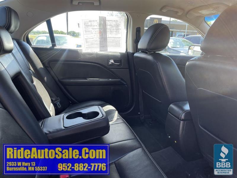Ford Fusion  2012